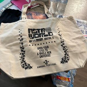 Astroworld Travis Scott tote bag